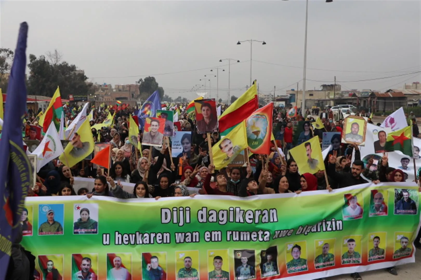 ​​​​​​​Şêniyên Hesekê êrişên dewleta Tirk û tundiya li ser jinan şermezar kirin