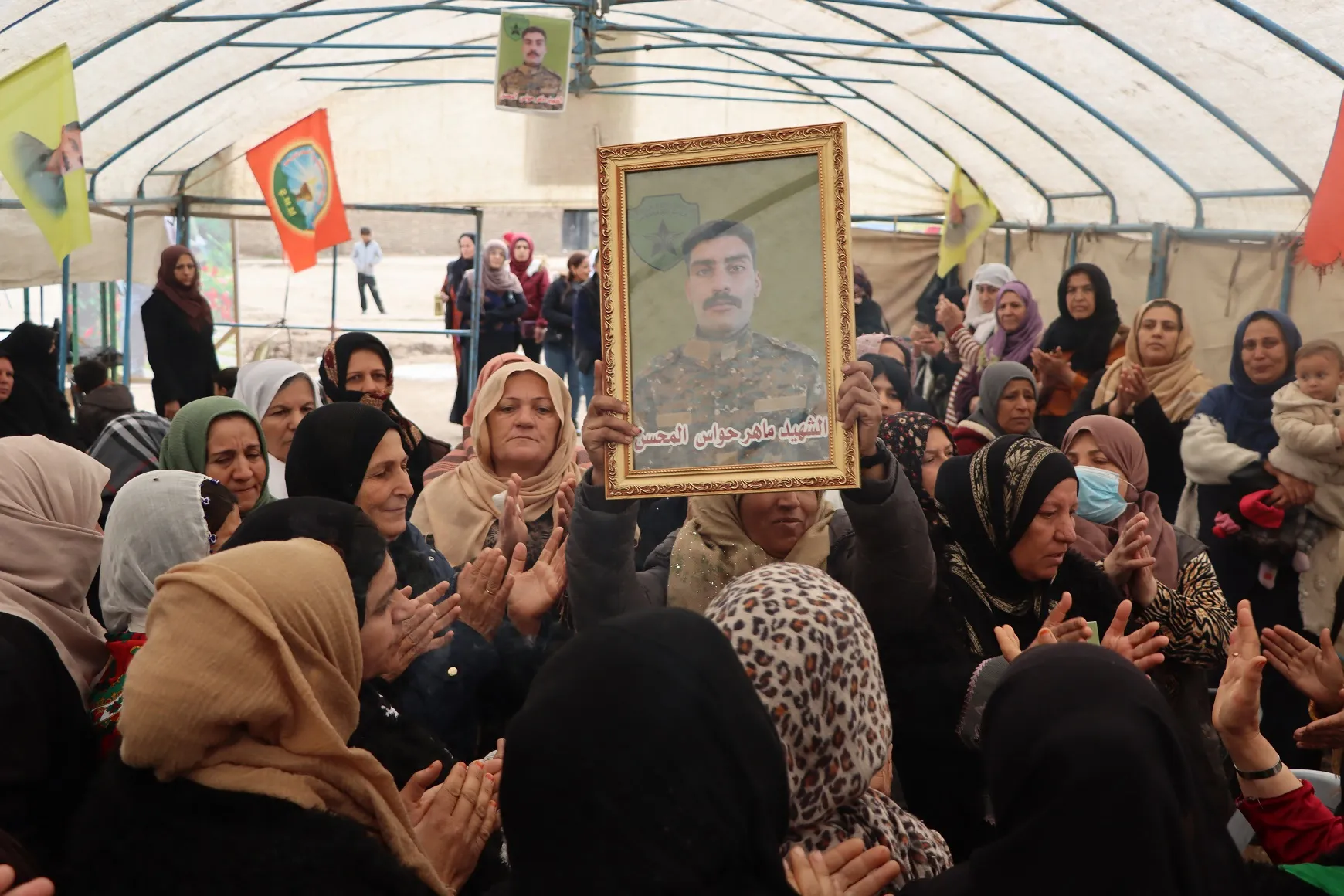 ​​​​​​​′Bi berxwedana şehîdan em ê serkeftinê li dijî dagirkeriyê qezenc bikin′
