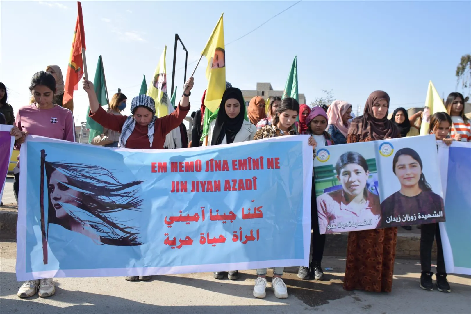 Li Hesekê çalakiyên bi dirûşma "Jin, Jiyan, Azadî"