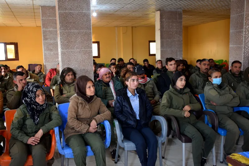 Li Hesekê çalakiyên bi dirûşma "Jin, Jiyan, Azadî"