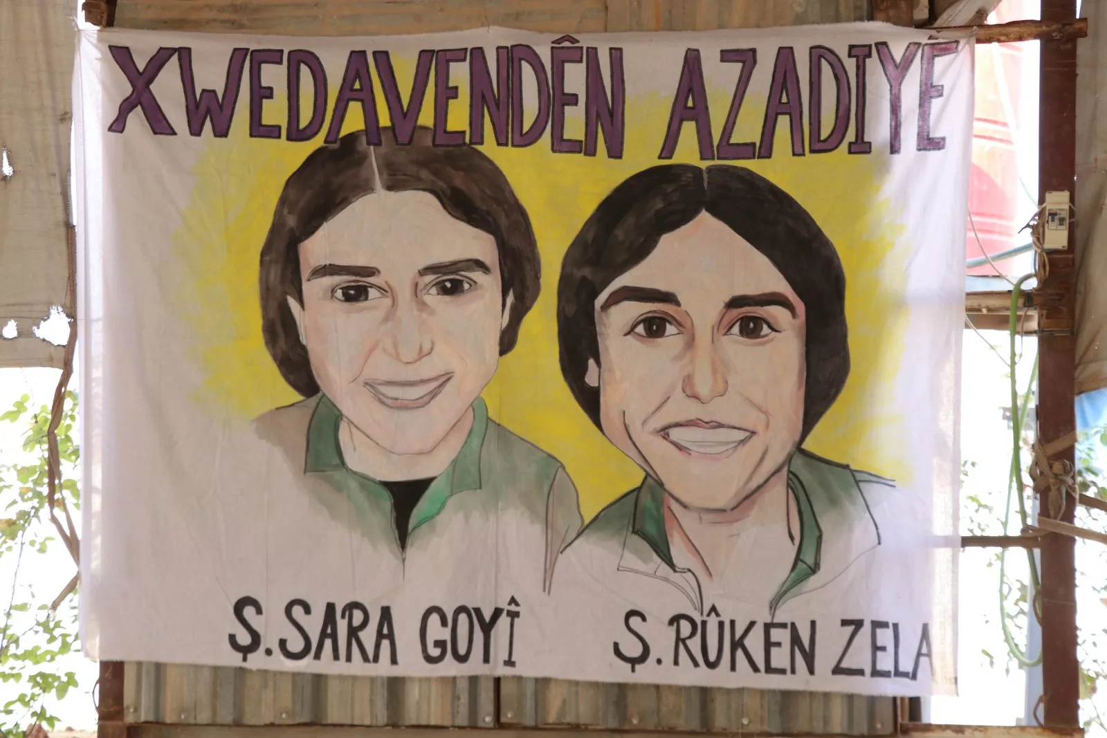 Li Reqayê panel û li Şehbayê pêşangeha hunera şêwekariyê