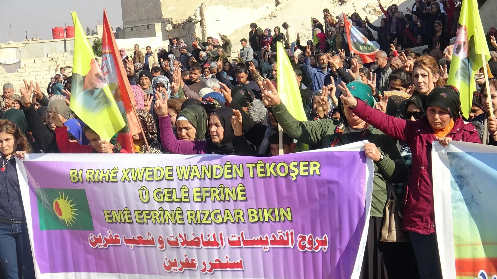 Dewleta Tirk li Şehba, Minbic û Helebê hat şermezarkirin