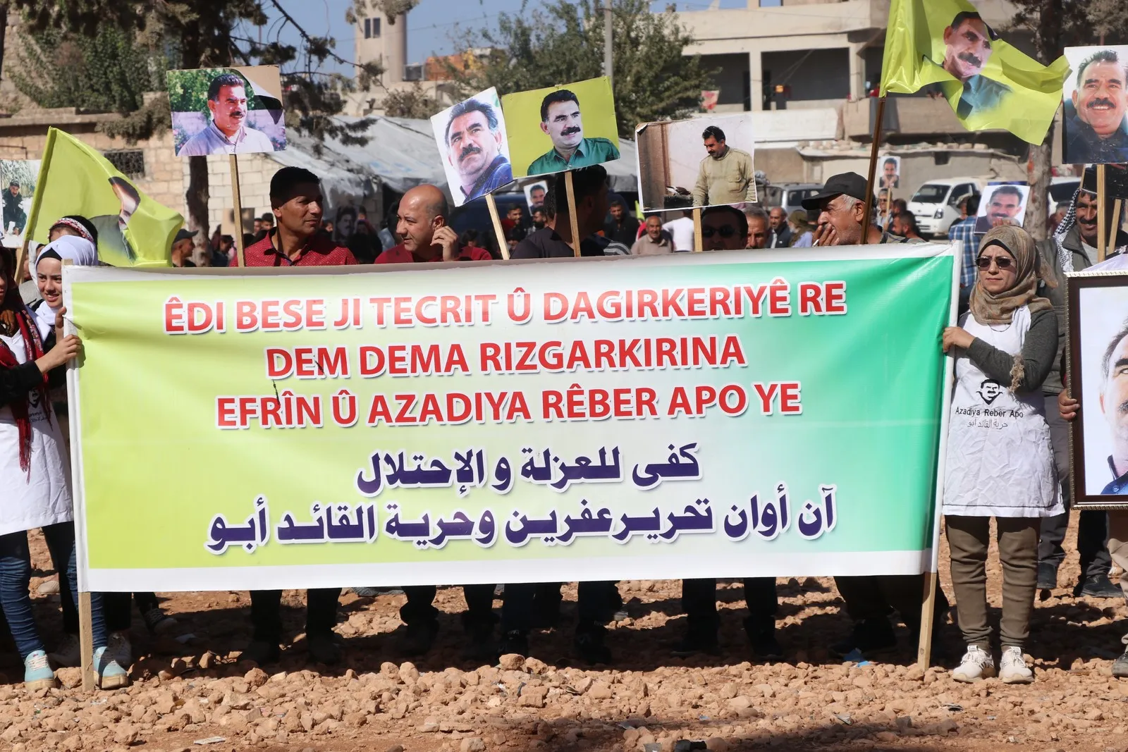 Ciwanan dirêjkirina qedexeya hevdîtinê bi rêber Ocalan re şermezar kir