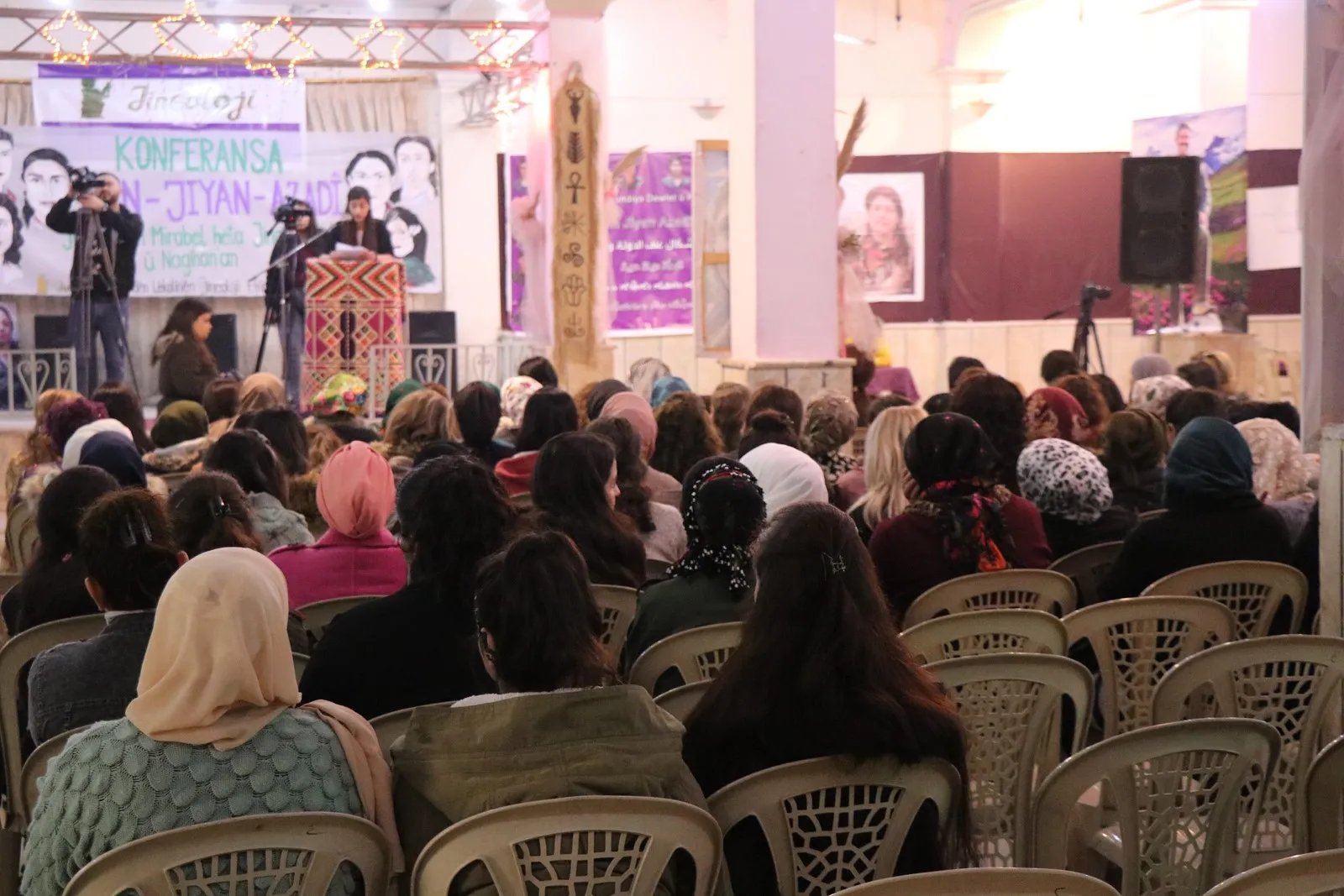 ​​​​​​​Navenda Lêkolînan a Jineolojî konferansa xwe ya yekemîn li Helebê li dar xist