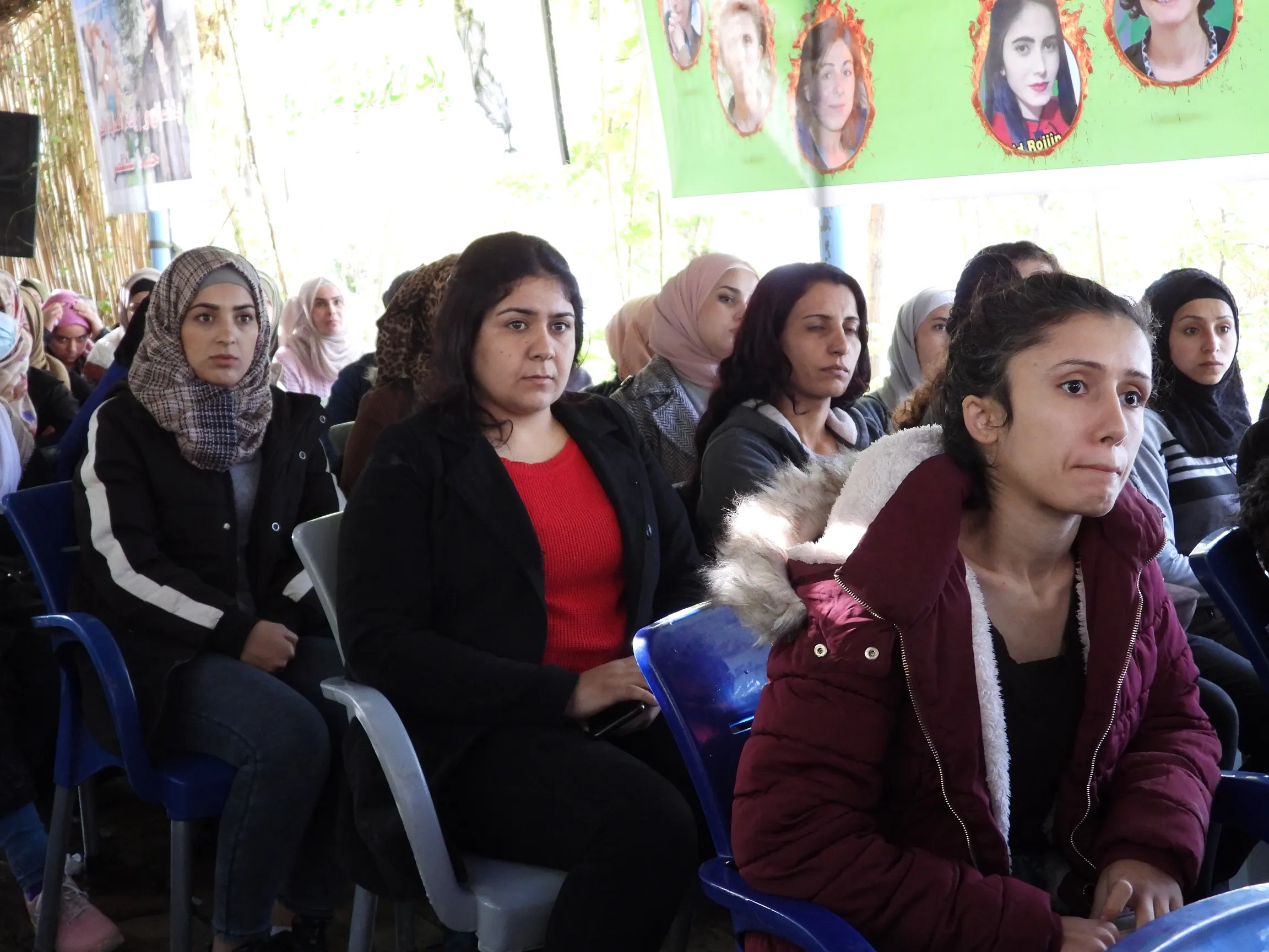 Yekîtiya Jinên Ciwan yekemîn konferansa xwe li dar xist