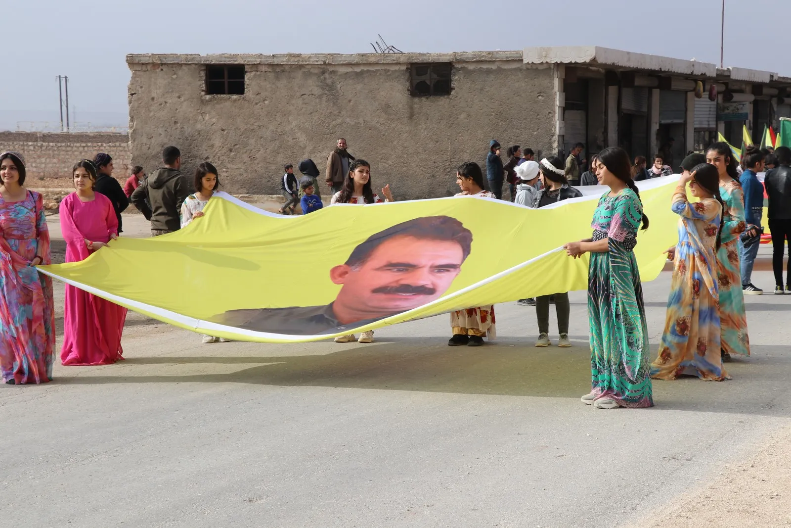 Li Şehbayê xwepêşandana bi diruşma "Jin, Jiyan, Azadî"