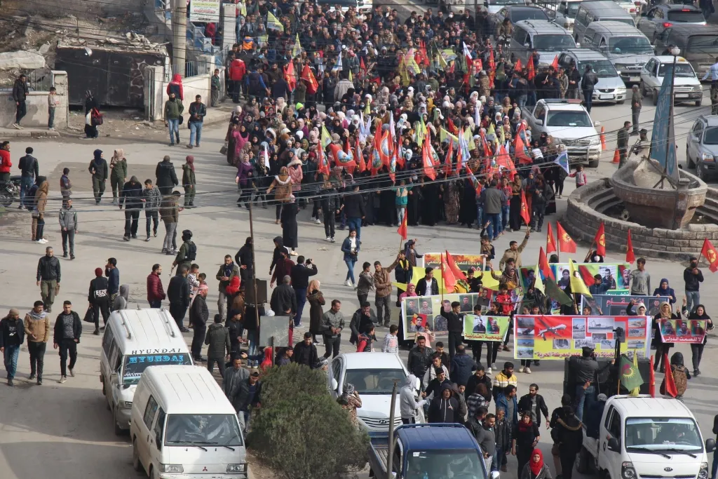 Bakur û Rojhilatê Sûriyê salvegera PKK′ê pîroz kir