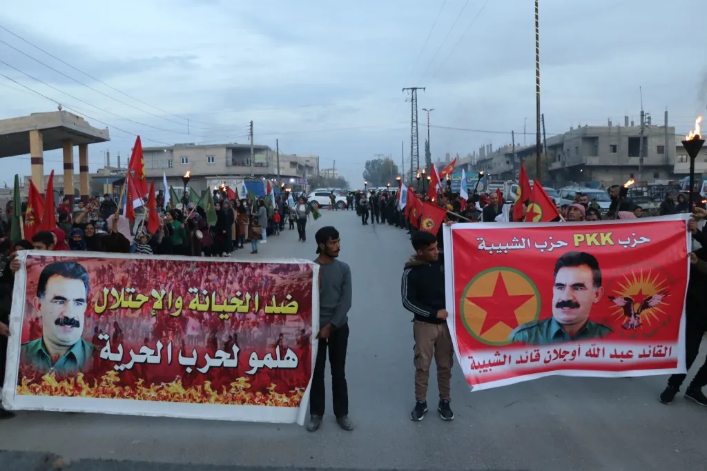Ciwanên Tebqa û Minbicê: Em amade ne li rex QSD`ê li hember dagirkeriyê li ber xwe bidin