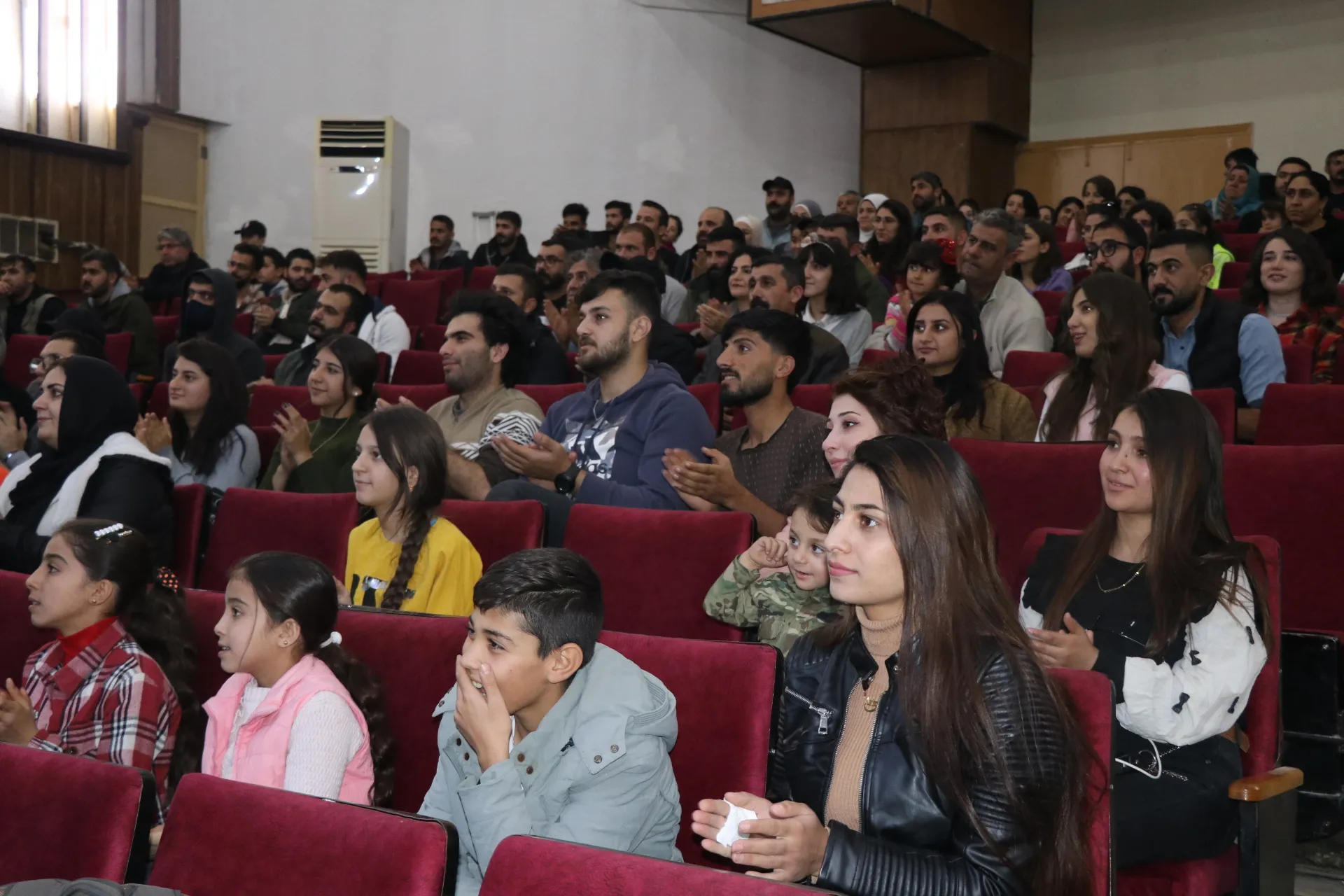 Fîlmê `Nameyên ji Şengalê` li Qamişlo hat pêşandan