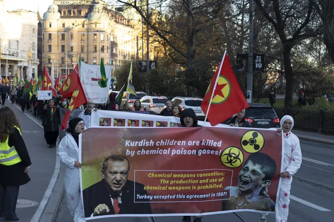 Li Stockholmê Kurdistaniyan êrişên kîmyewî şermezar kirin