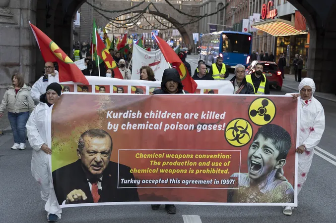 Li Stockholmê Kurdistaniyan êrişên kîmyewî şermezar kirin