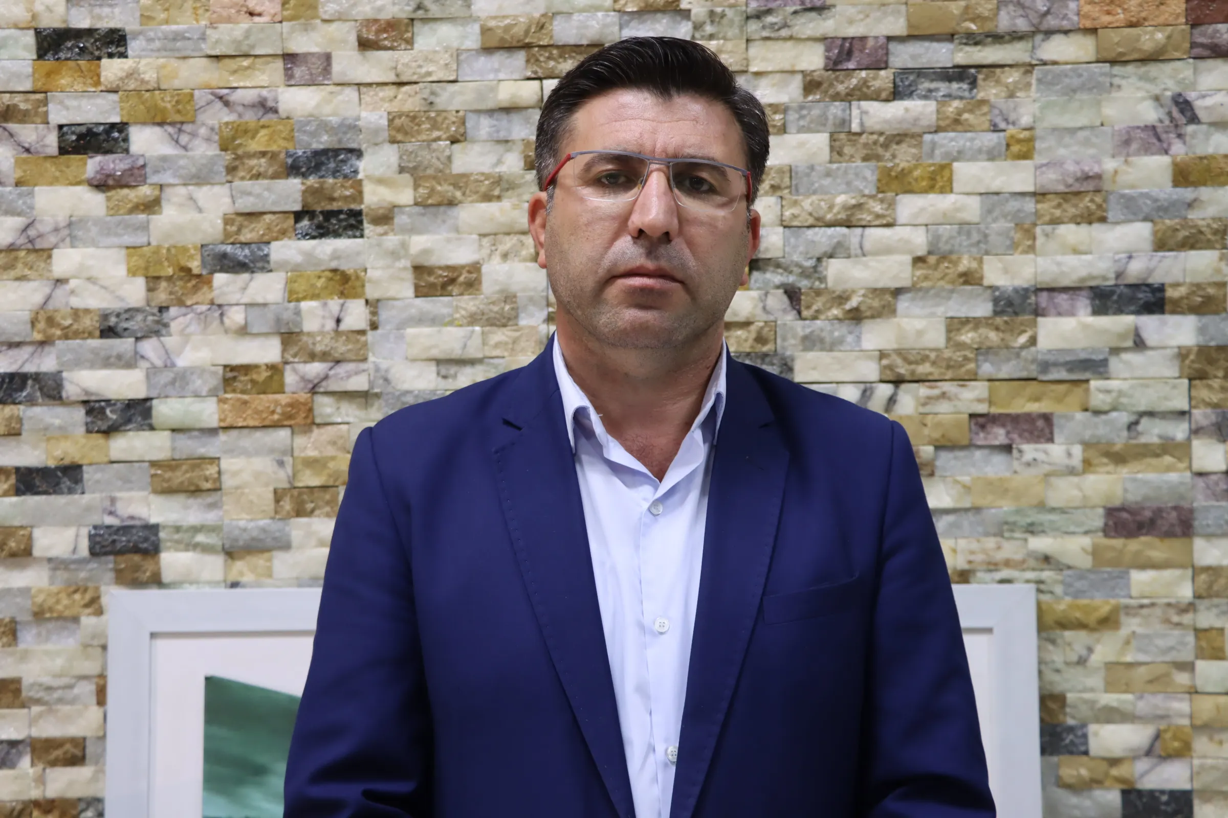 Talet Yûnis: Divê hikumeta Şamê berpirsyariyên xwe bîne cih û axa Sûriyê biparêze