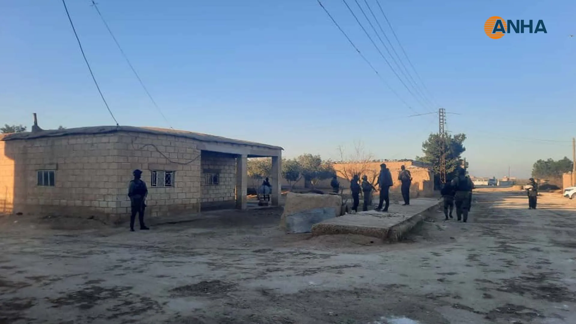 'Birûksa Cizîrê': Li gundewarê Til Birakê gelek şaneyên veşartî hatin girtin