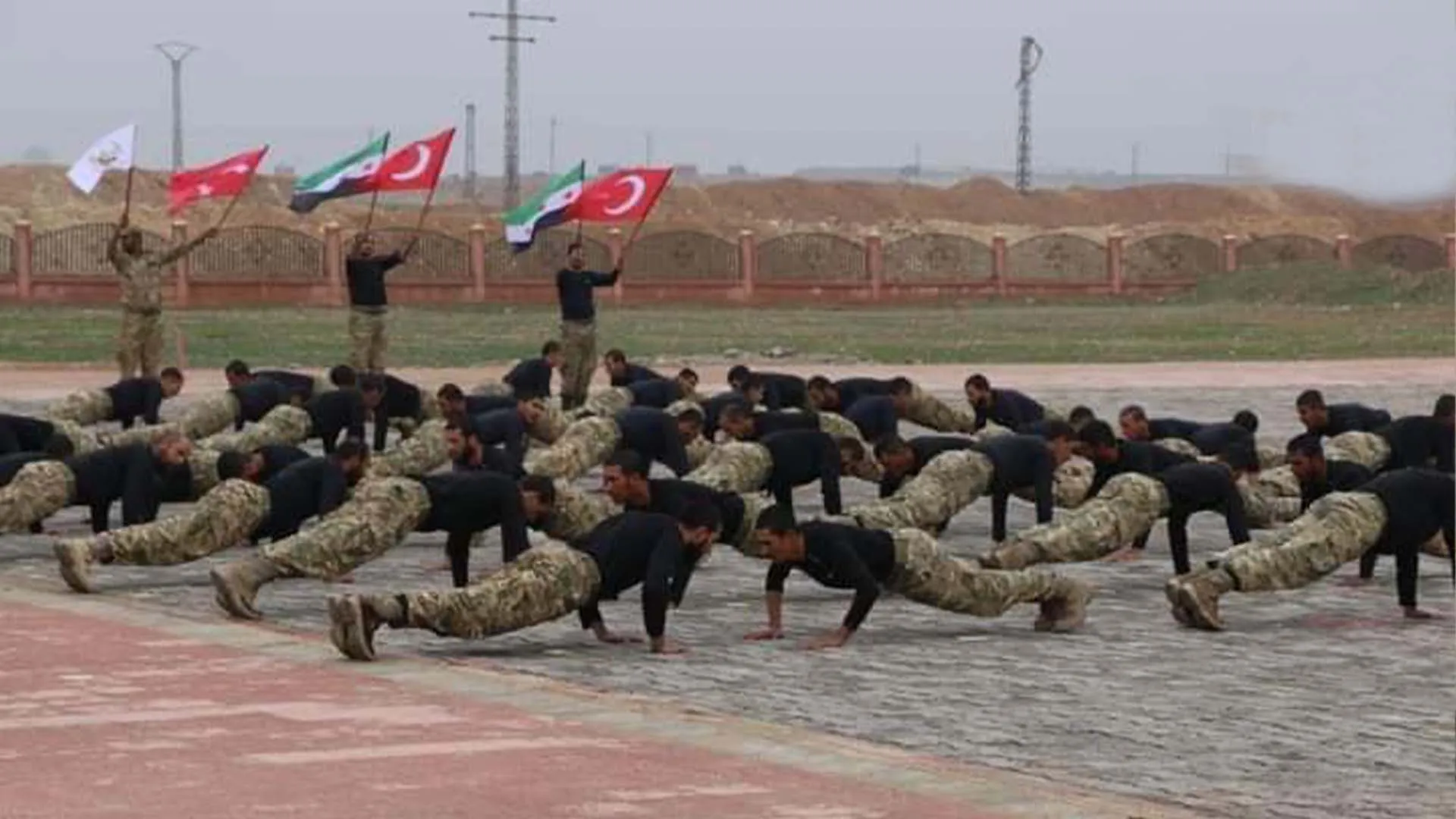 ​​​​​​​Dagirkeran goristana şehîdan kir navendeke leşkerî