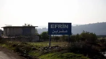 Çeteyan li Efrînê îşkence li welatiyekî kir û darên wî birîn