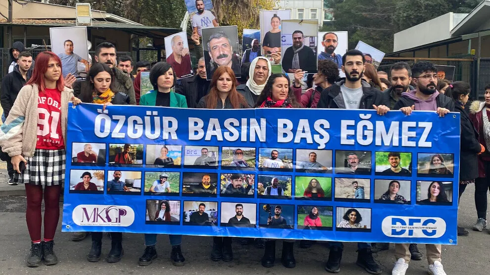 ​​​​​​​Dewleta Tirk 6 meh e têkildarî 16 rojnamevanan îdianame amade nekiriye