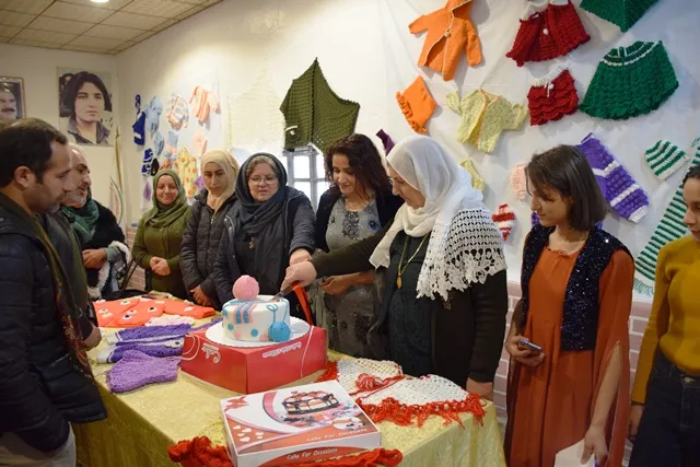 Li Tirbespiyê pêşangeha karên destan