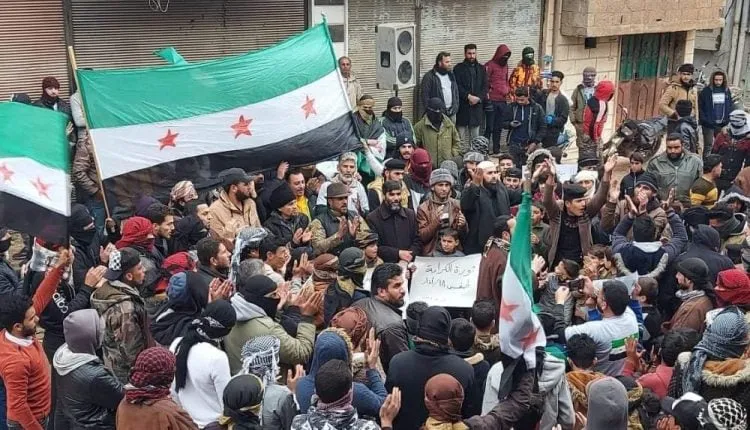 Şêniyên Dera banga hilweşîna rejîmê kir