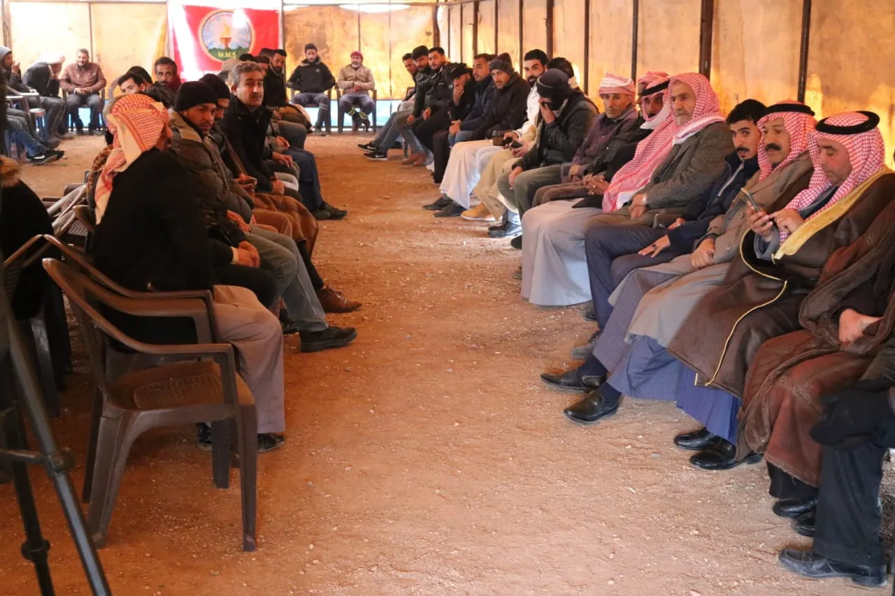 Di merasimên sersaxiyê yên şehîdên komkujiya duyem a Parîsê de: Em ê berxwedanê bidomînin