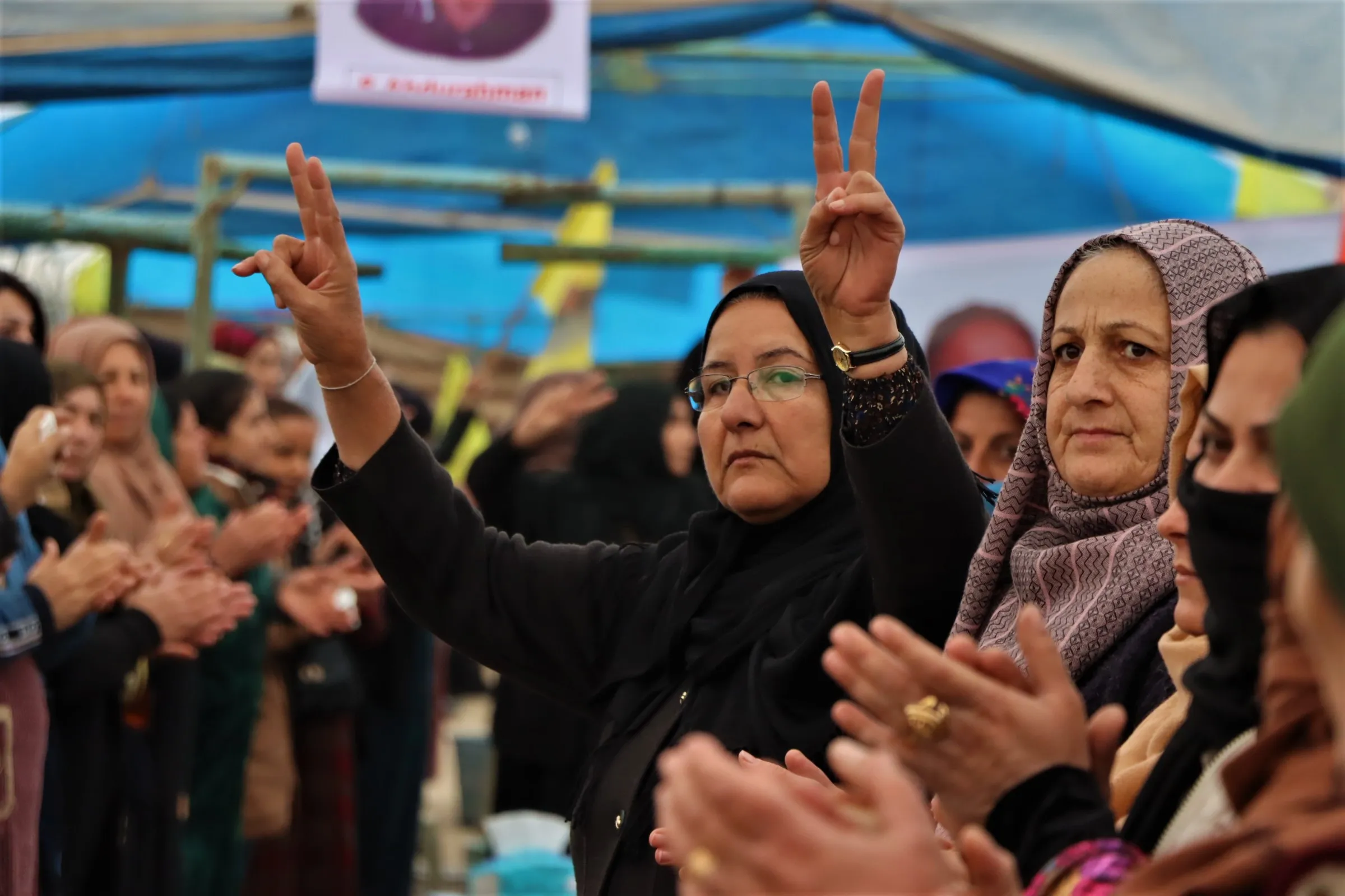 Li 4 bajaran ji bo şehîdên komkujiya Parîsê konên taziyê hatin vedan