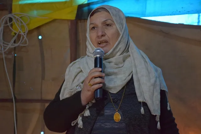 Di merasimên sersaxiyê yên şehîdên komkujiya duyem a Parîsê de: Em ê berxwedanê bidomînin