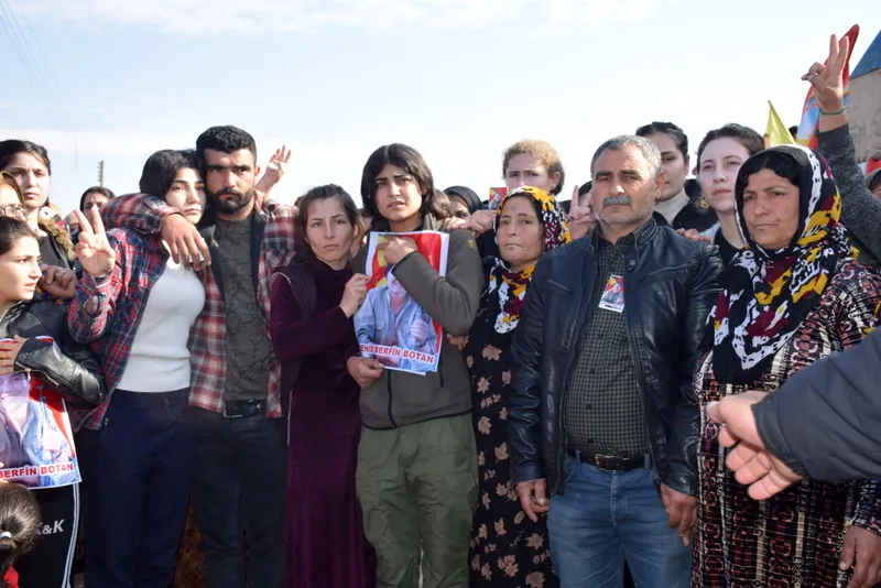 ​​​​​​​Li Dirbêsiyê merasîma xiyabî ji bo şehîd Berfîn Botan