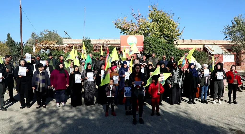 Rêxistinên jinan û civakî: Divê gel li qadan be û têkoşînê mezin bike