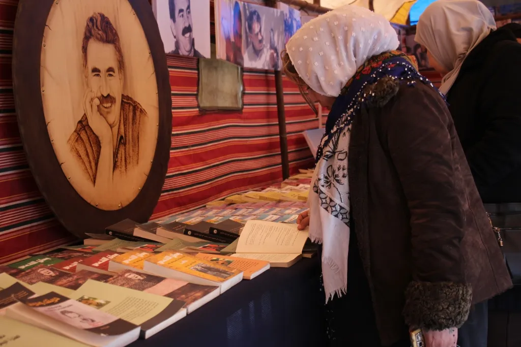 ​​​​​​​′Em ê heta pêkanîna azadiya fîzîkî ya rêbertî çalakiyan bidomînin′
