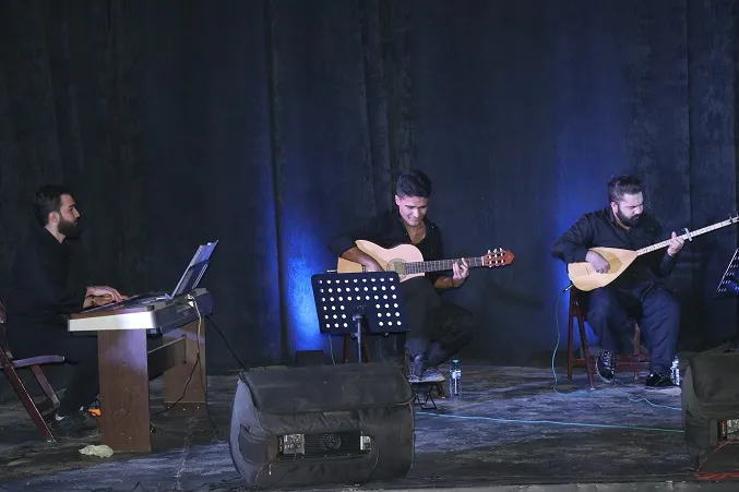 Li Qamişlo `Melodiyên Payizê` hate pêşandan