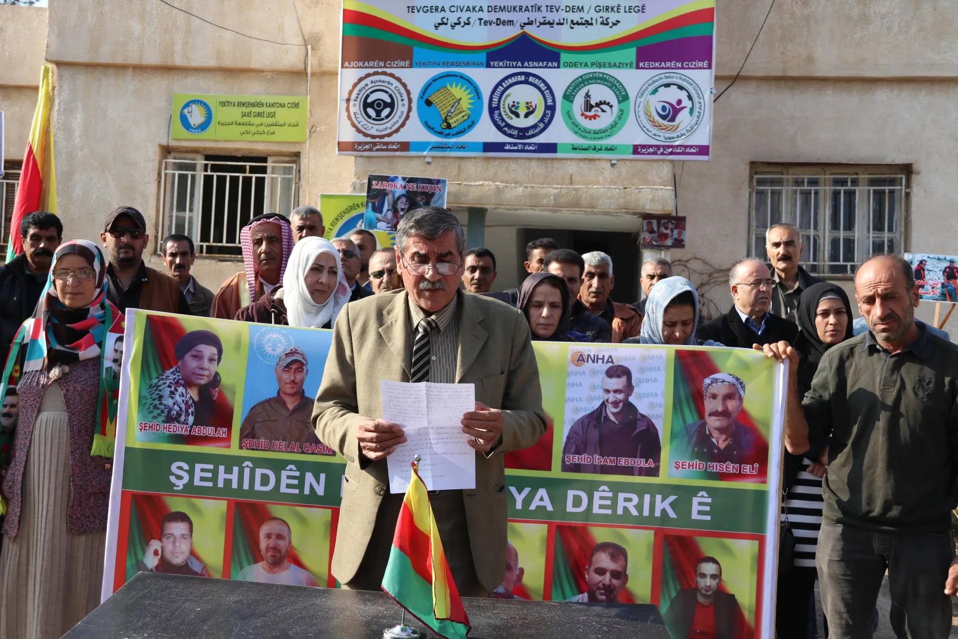 Yekitiya Rewşenbîran: Divê gelê herêmê li hember êrişên dewleta Tirk bisekinin