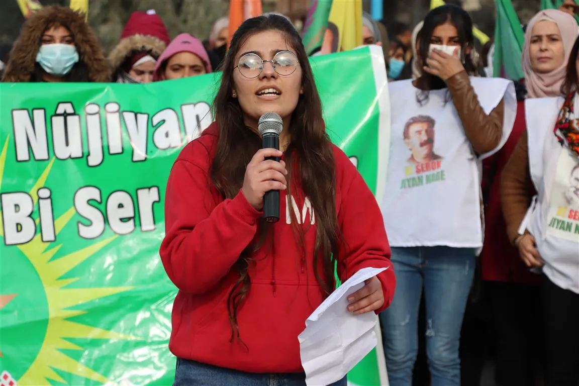 Li Bakur û Rojhilatê Sûriyê komkujiya Parîsê ya duyemîn hate şermezarkirin