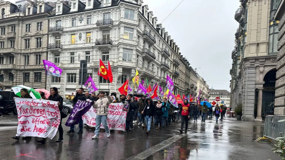 ​​​​​​​Kurdistaniyan li gelek bajarên Ewropayê Komkujiya Parîsê protesto kir-Hat Nûkirin