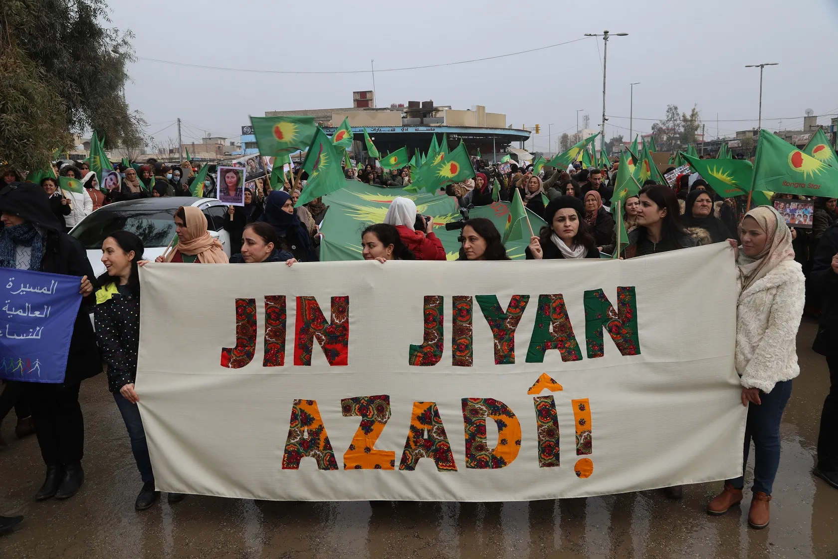 ​​​​​​​Ji bo piştgiriya serhildana li Îranê û şermezarkirina komkujiya Parîsê ya duyemîn çalakî
