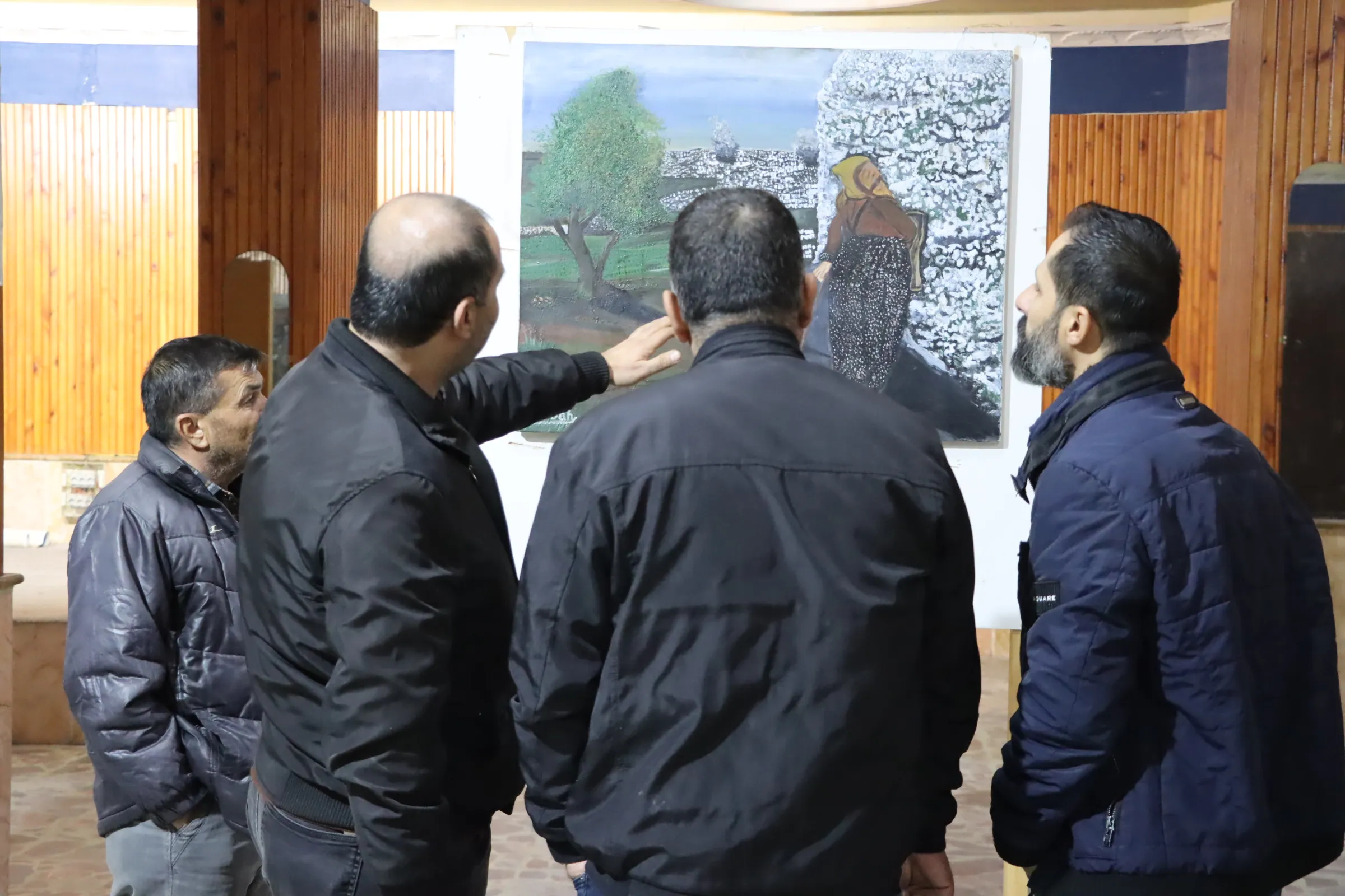 ​​​​​​​Li Qamişloyê pêşangeha wêneyên zarokên Efrîn û Şehbayê