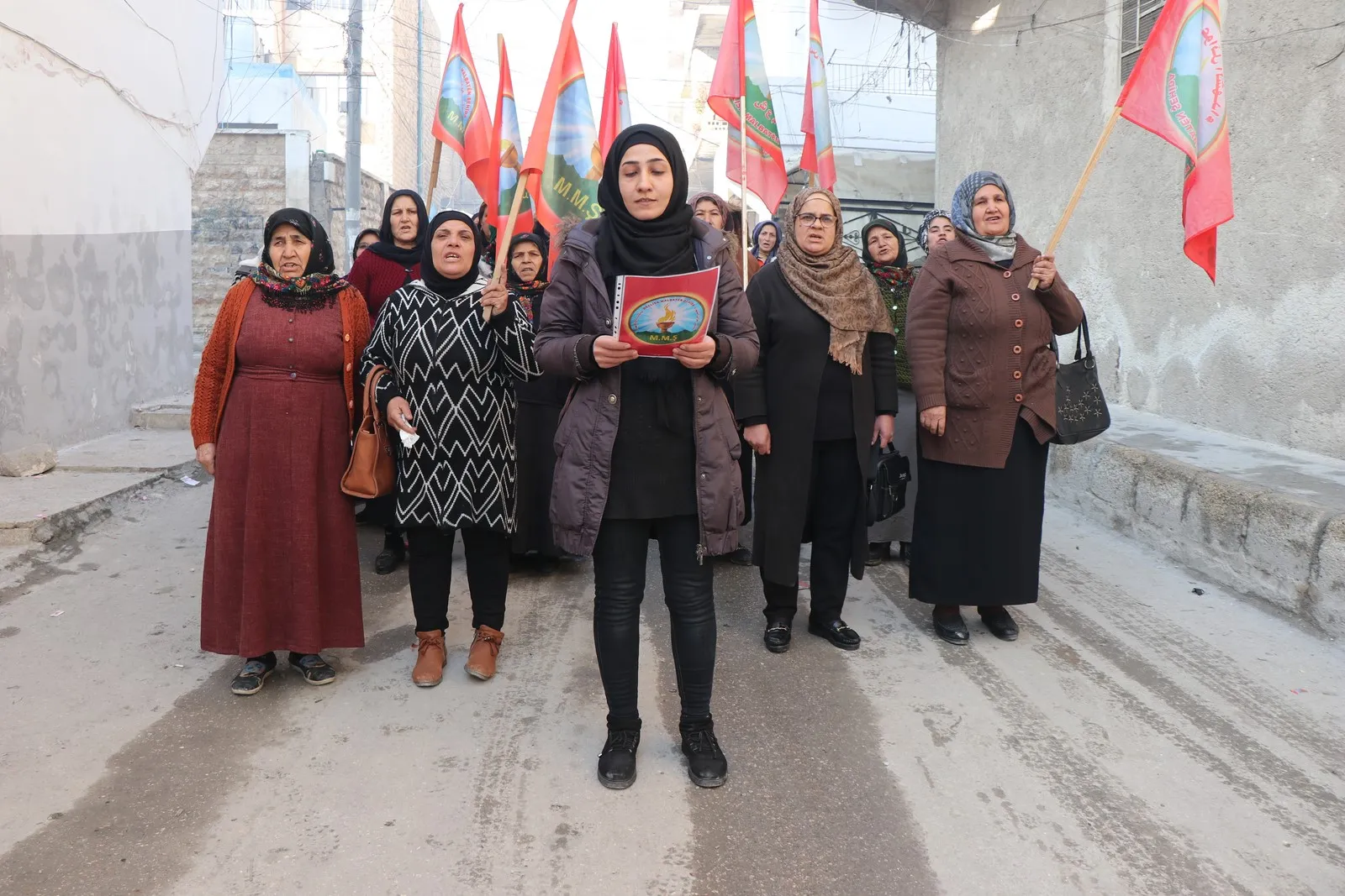 ​​​​​​​Meclisa Jinan a Malbatên Şehîdan tecrîd şermezar kir