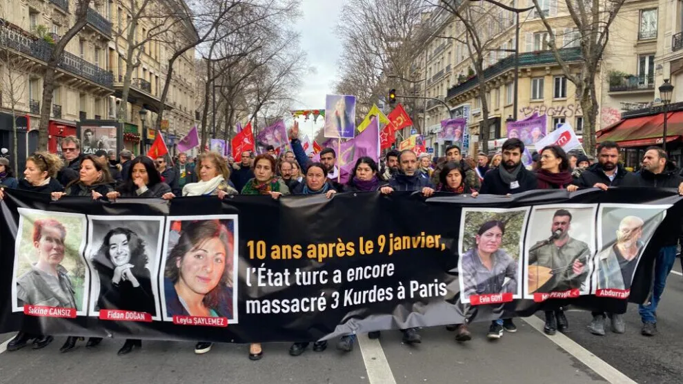 ​​​​​​​Li Parîsê meşa girseyî