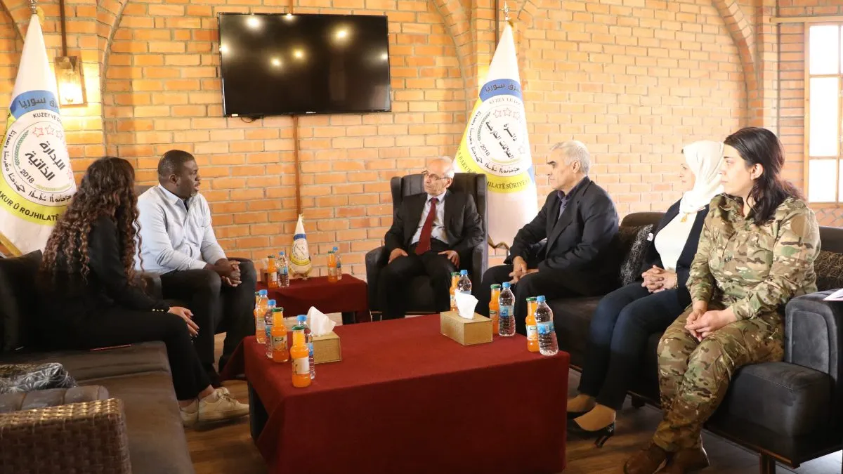 Jinek û 2 zarokên DAIŞ`iyan radestî şandeya Barbadosê hatin kirin