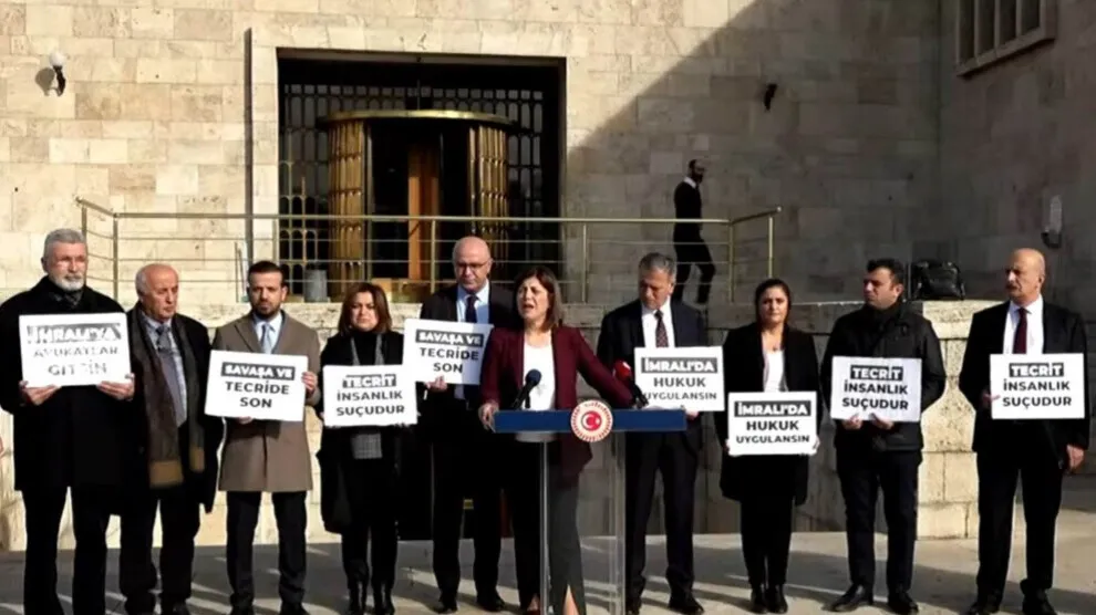 Çalakgerên Nobeda Edaletê: Divê ji bo çareseriyê biçin Îmraliyê