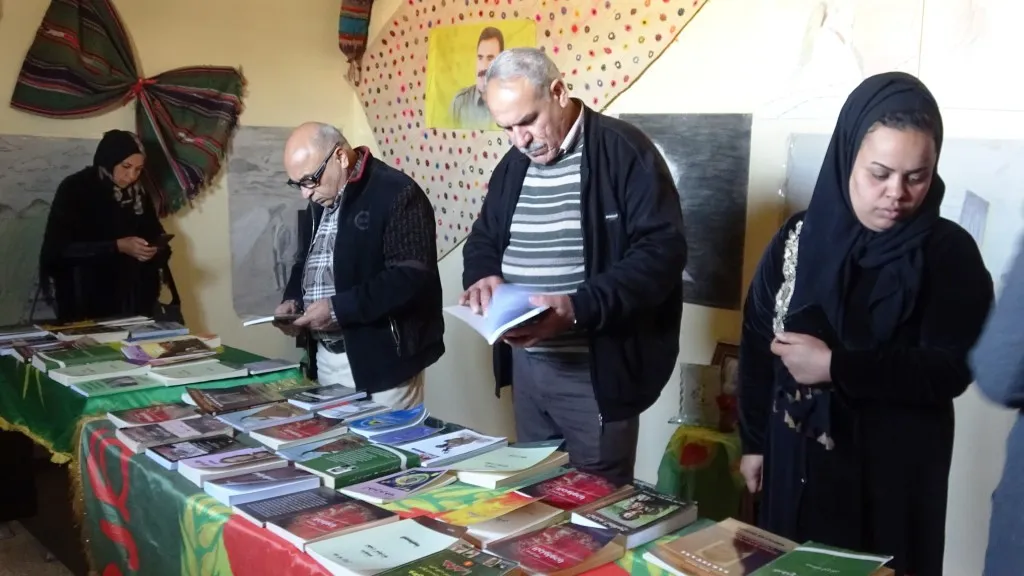 Li Eyn Îsayê pêşengeha pirtûkên Rêber Ocalan
