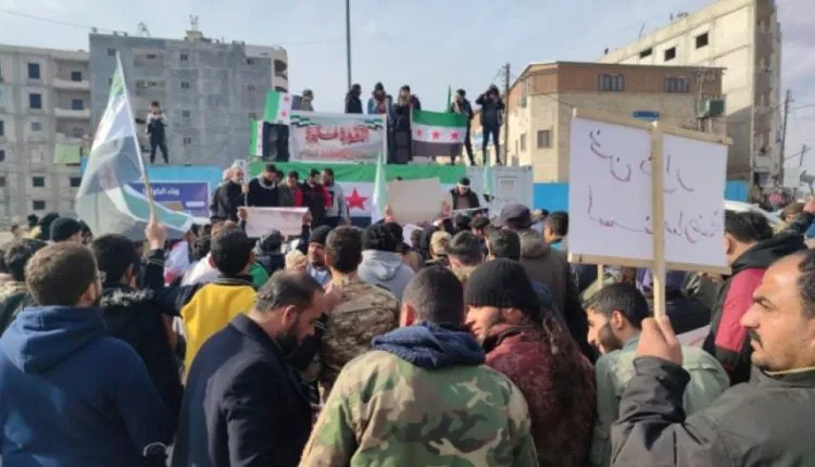​​​​​​​Li Ezazê hêrsa li hemberî nêzîkbûna Şam û Enqereyê
