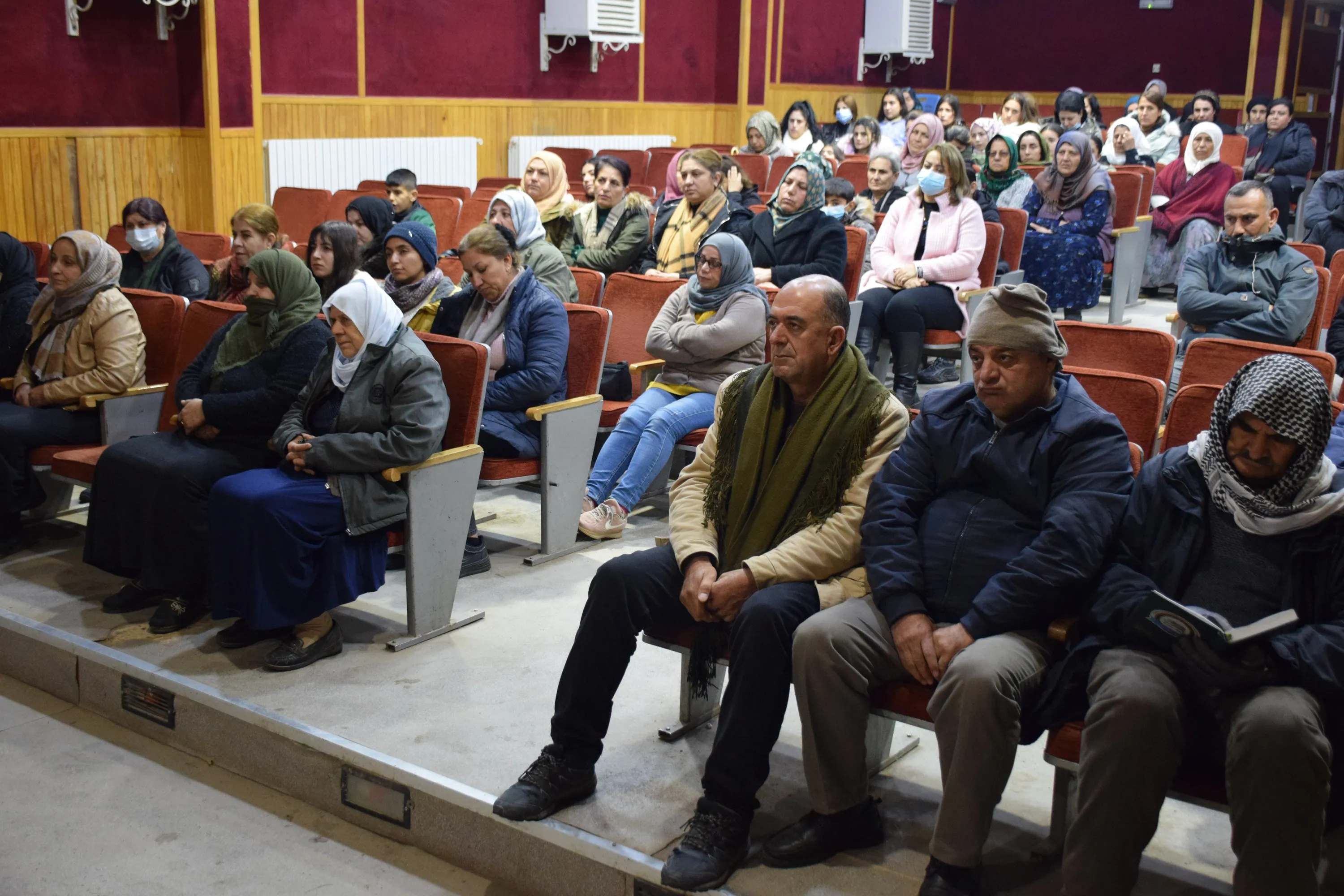 Li 3 bajaran şehîdên Komkujiya Parîsê hatin bibîranîn