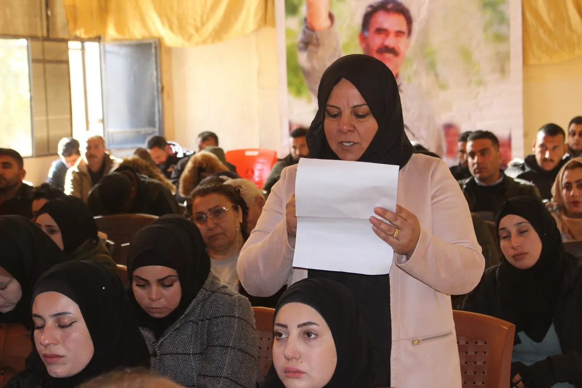 ′Em tecrîd û dualîteya navneteweyî şermezar dikin′