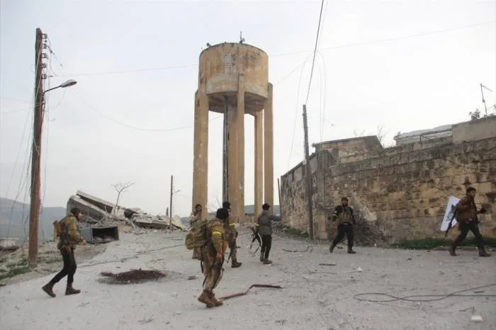 ​​​​​​​Li Efrîna dagirkirî mal û dikanên 11 welatiyan hatin talankirin
