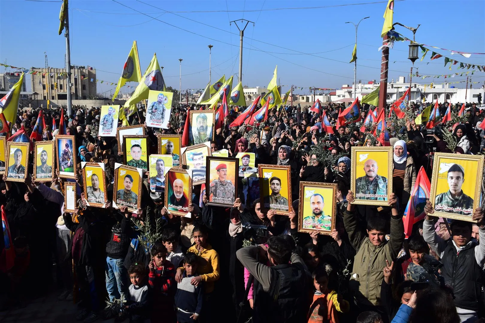 Şêniyên Kantona Hesekê: Bi saya hevgirtina gel û hêzên leşkerî êrişa li ser Sînaa têk çû