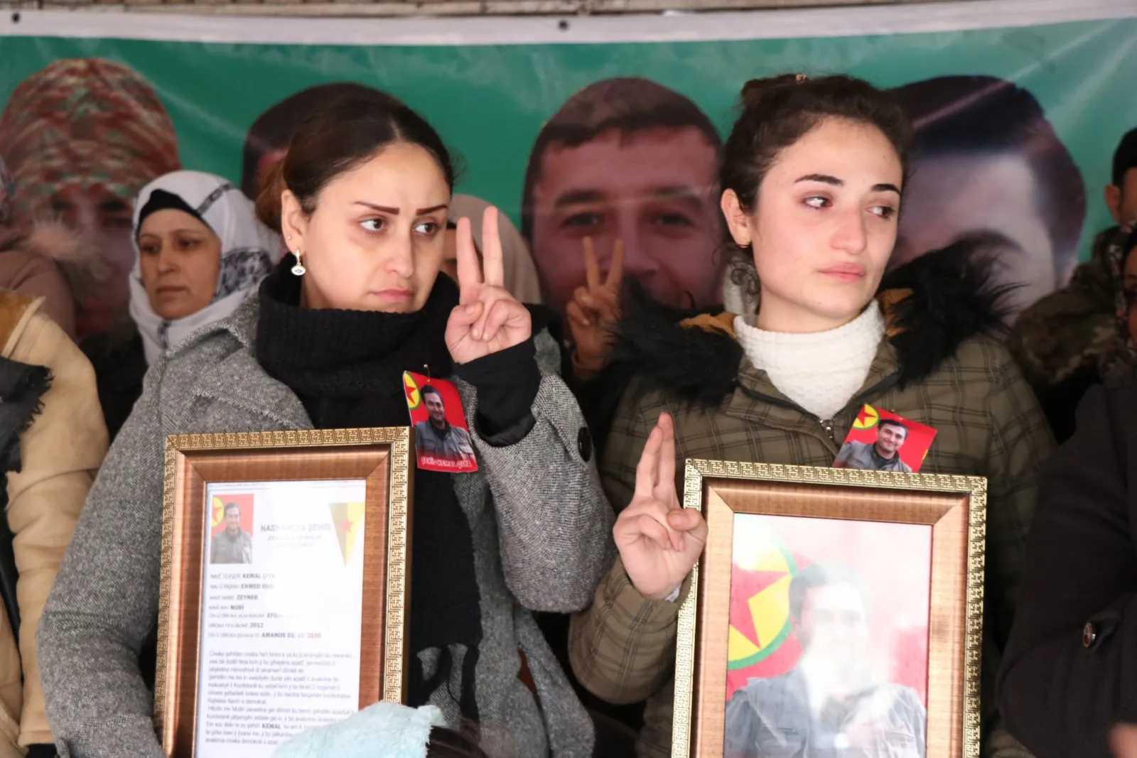 Şêniyên Helebê sersaxî da malbata şehîd Kemal Çiya