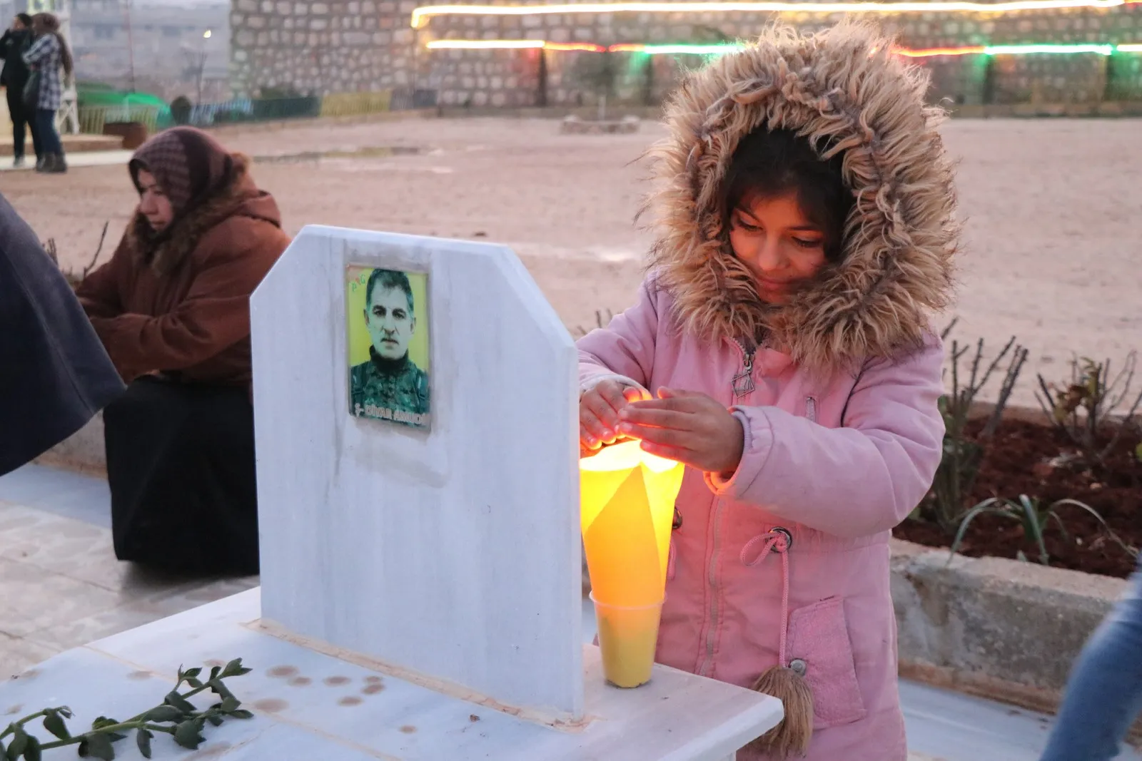 Li Heleb û Tebqayê şehîdên komkujiyên Parisê hatin bibîranîn