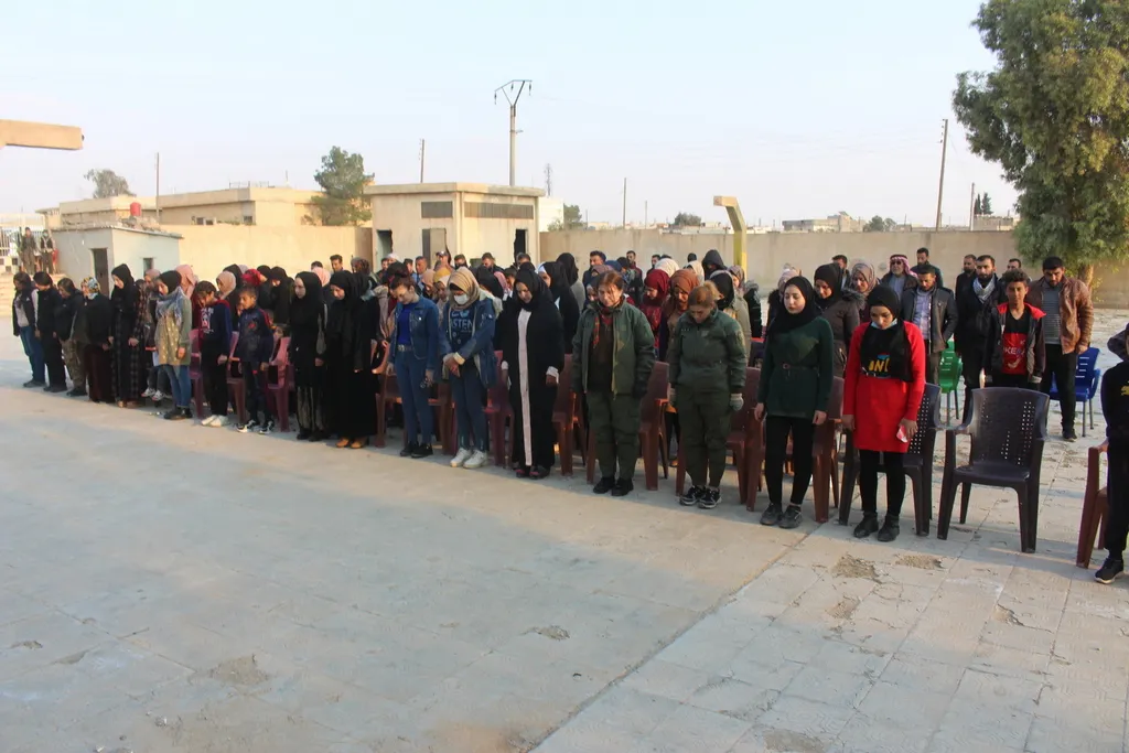 ​​​​​​​Şêniyên Til Birakê salvegera 8'emîn a rizgarkirina Kobanê pîroz kir