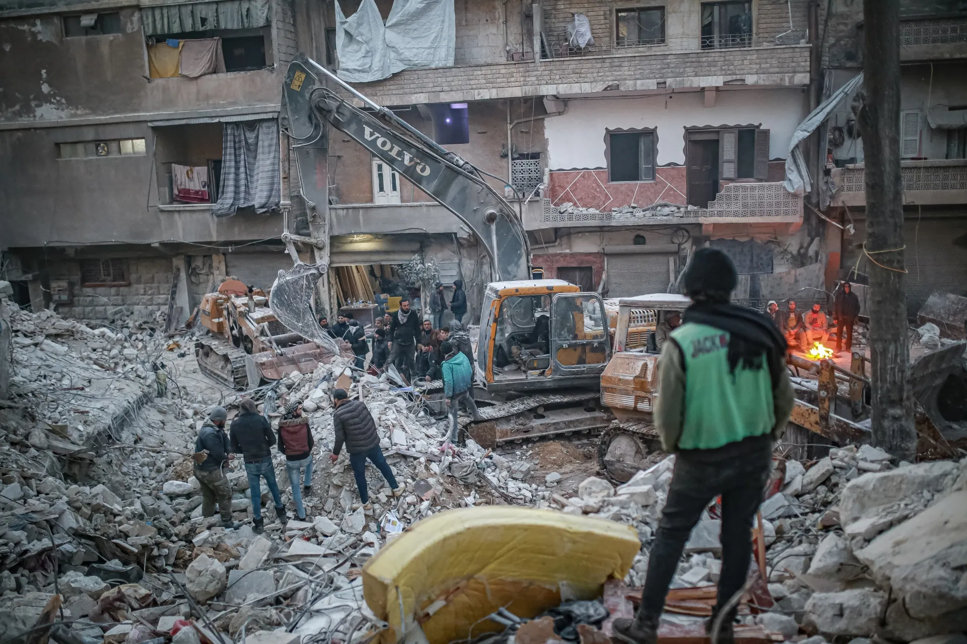 Hikumeta Şamê bîlançoya dawî ya erdhejê ragihand