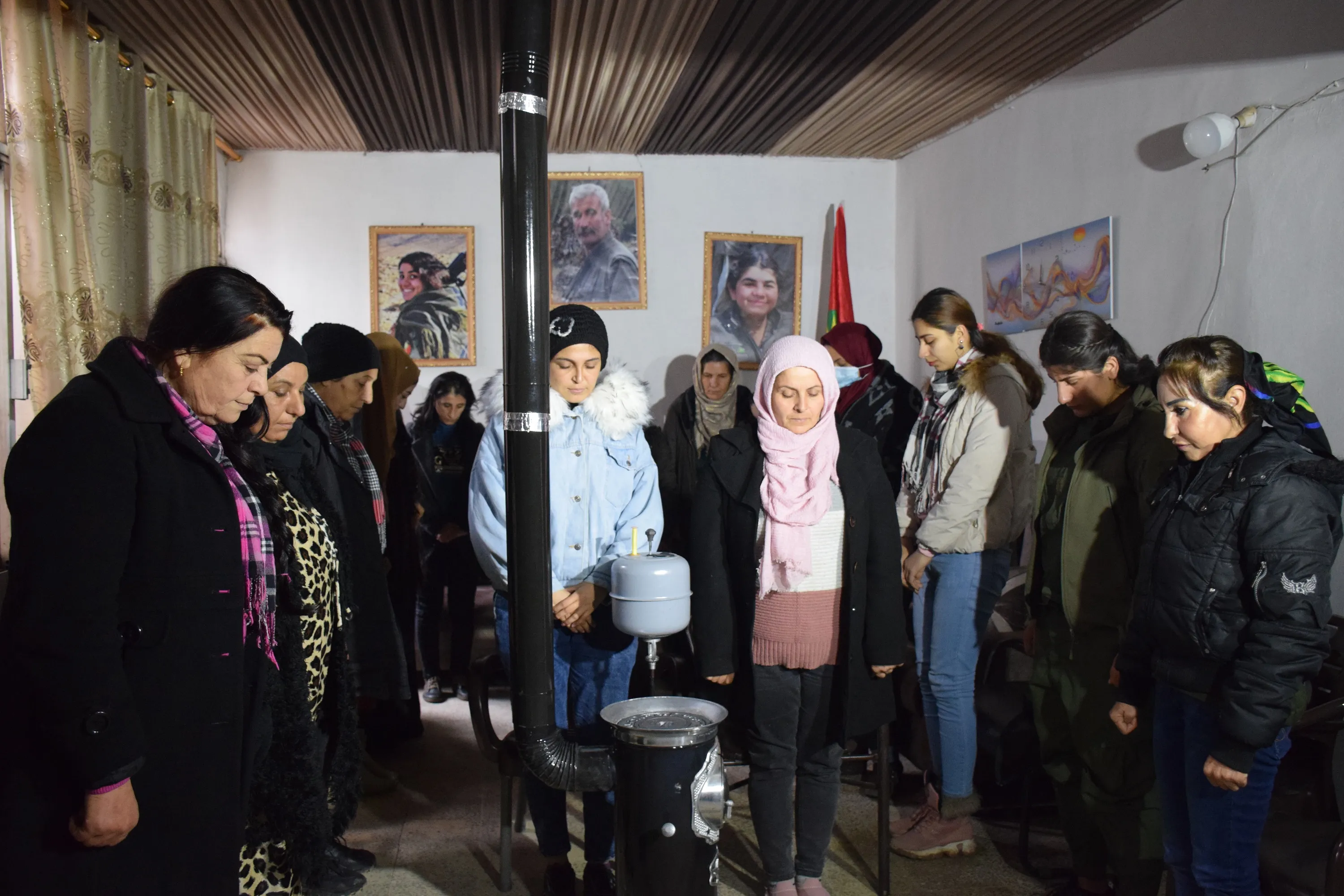 Jinên Êzîdî giringiya têkoşîna dijî komployê vegot