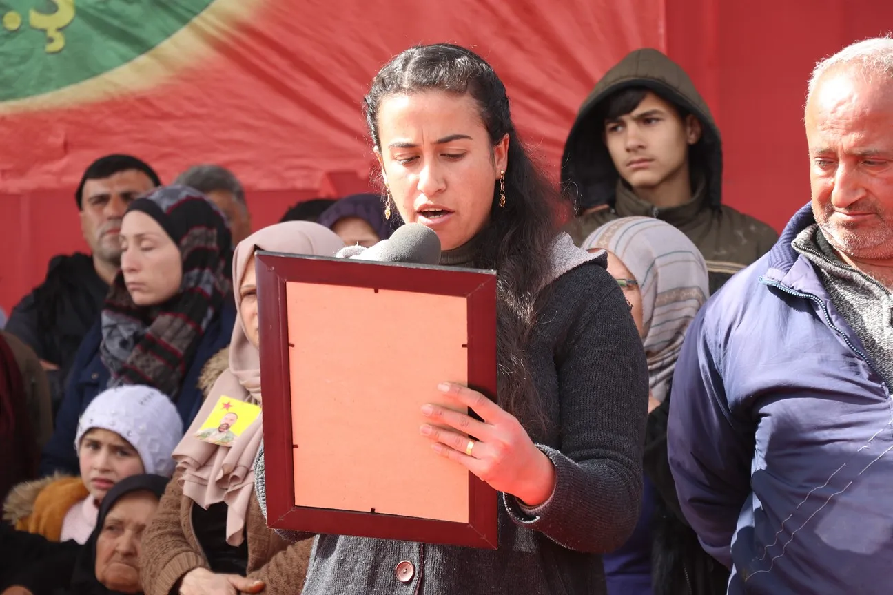 ​​​​​​​Şêniyên Efrînê şehîd Gîvara Efrîn oxir kir